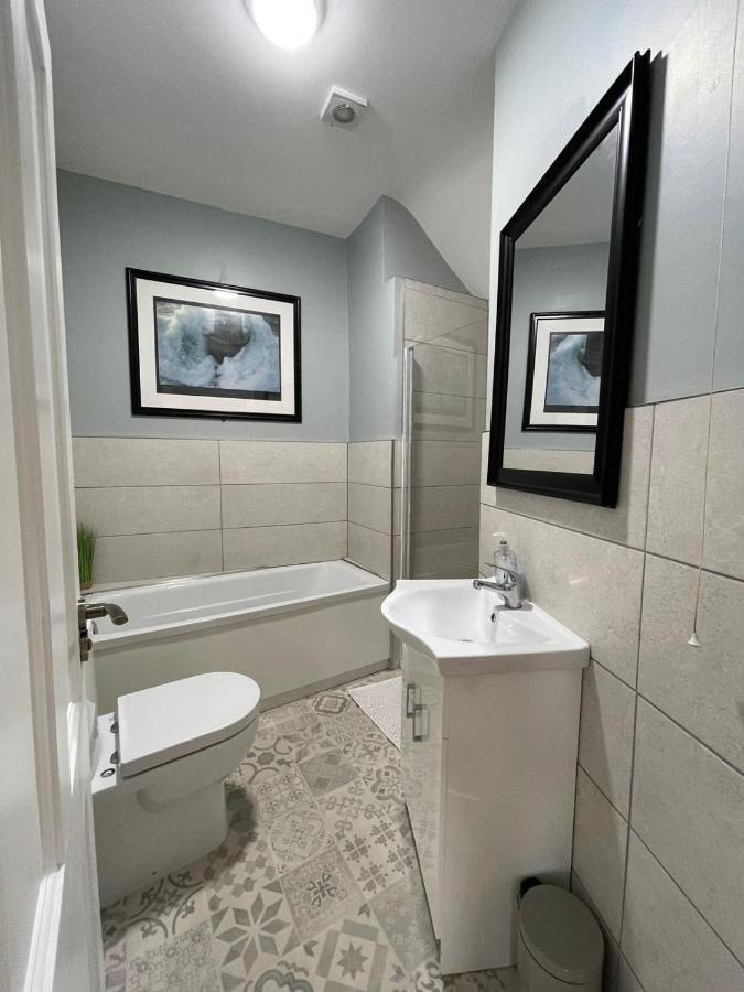 Tonn Ruray Sea View Luxury 2 Bed Apartment Dundrum المظهر الخارجي الصورة